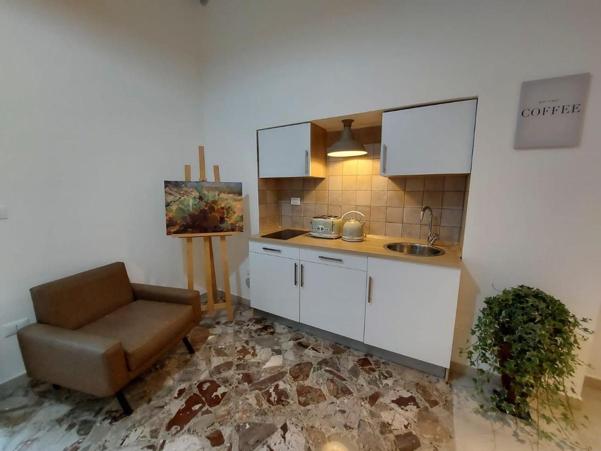 בארי Stellammare Apulian House B&B מראה חיצוני תמונה